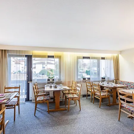 Pensionat Und Huttental 3*