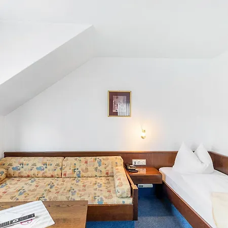 Pension Und Appartements Huttental